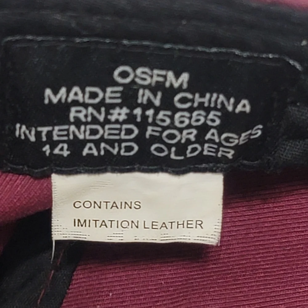 Harry Potter Platform 9 3/4 Maroon Hat Wizarding World Universal Studios OSFM - Picture 8 of 11